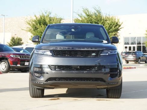 Used 2024 Land Rover Range Rover Sport SE AWD/4WD image 2