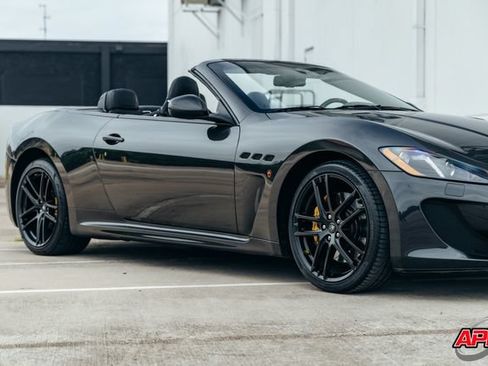 Used 2017 Maserati GranTurismo MC RWD image 60