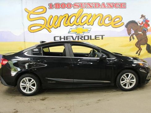 Used 2017 Chevrolet Cruze LT w/ RS Package FWD image 1