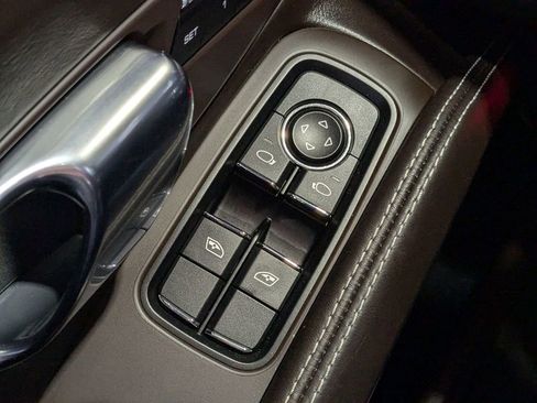 Used 2016 Porsche 911 Turbo S image 16