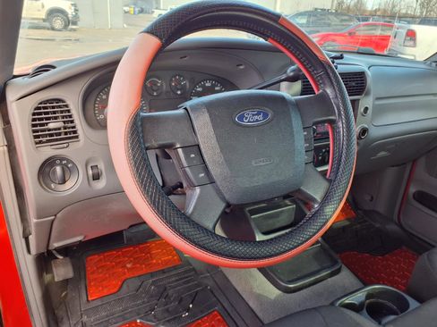 Used 2010 Ford Ranger XLT image 4