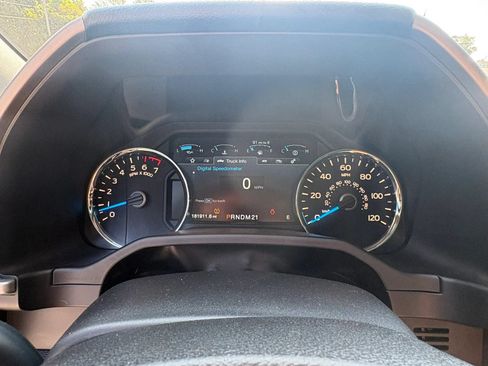 Used 2015 Ford F150 Lariat AWD/4WD image 12