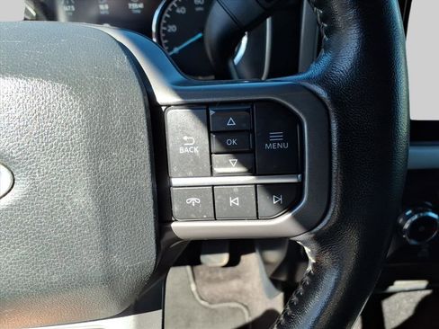 Used 2022 Ford F150 XLT w/ Equipment Group 302A High image 17