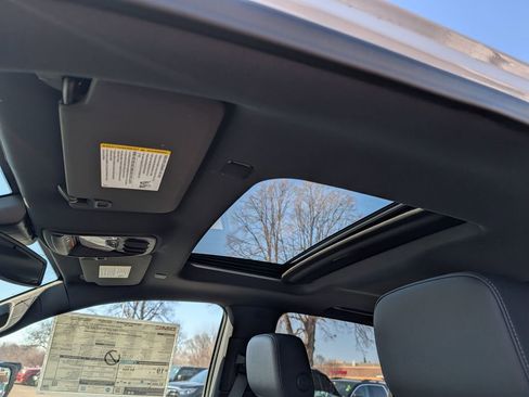 New 2026 GMC Canyon Elevation w/ Convenience Package image 25