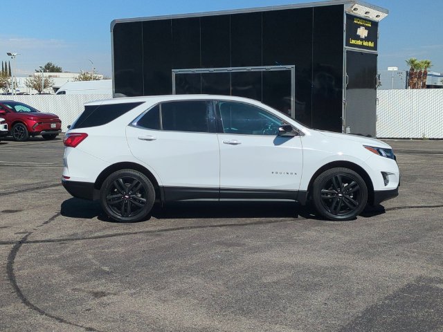 Used 2020 Chevrolet Equinox LT w/ Sport Edition FWD image 9