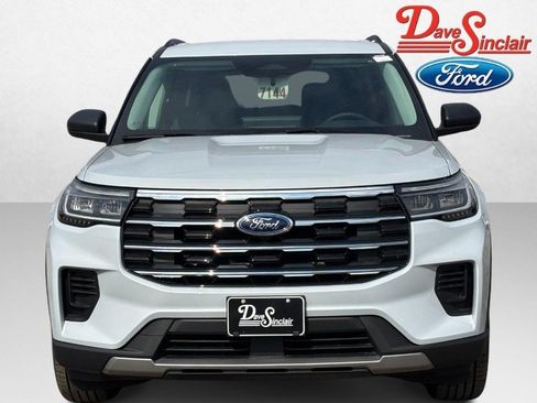 New 2026 Ford Explorer Active AWD/4WD image 2