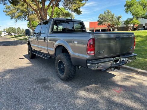 Used 2003 Ford F350 Lariat RWD image 3