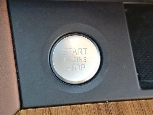 Certified 2021 Audi Q5 Prestige image 26