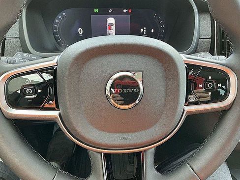New 2026 Volvo XC90 B5 Plus w/ Protection Package AWD/4WD image 22