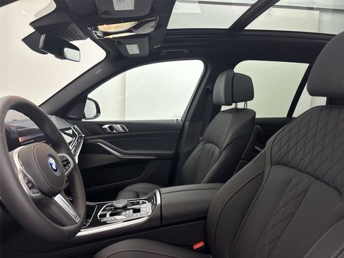 New 2026 BMW X5 xDrive50e w/ M Sport Package AWD/4WD image 24