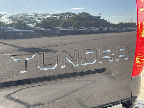 Used 2020 Toyota Tundra SR5 image 36