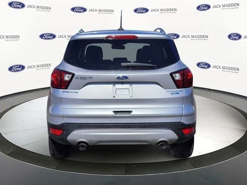 Certified 2019 Ford Escape Titanium image 4