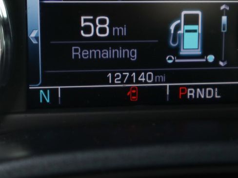 Used 2018 Chevrolet Silverado 1500 LT w/ All Star Edition image 21