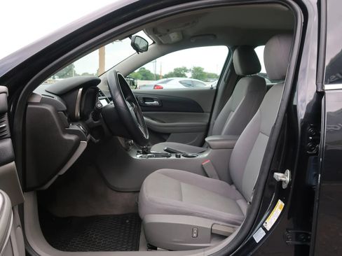 Used 2014 Chevrolet Malibu LS FWD image 16