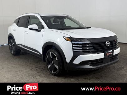 Used 2025 Nissan Kicks SR w/ Illumination Package