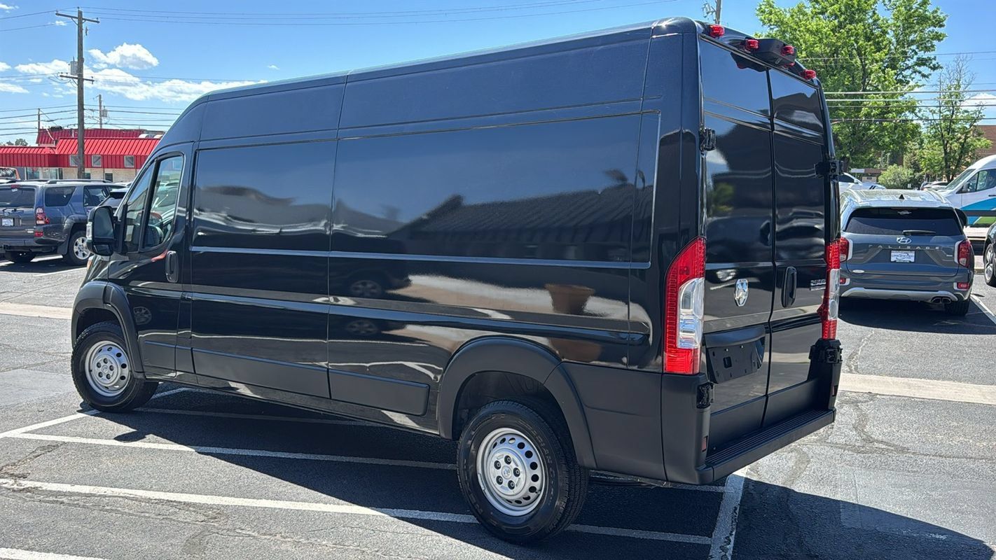 Used 2025 RAM ProMaster 2500 FWD image 6