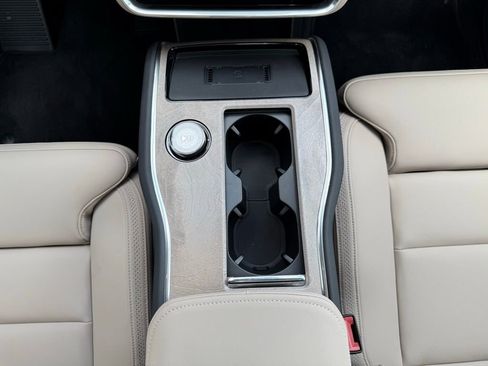 New 2025 Volvo EX90 Ultra image 20