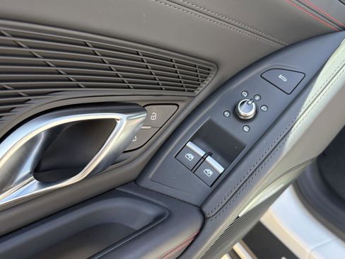 Used 2021 Audi R8 V10 RWD image 9