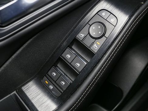 Used 2023 Nissan Rogue SV w/ SV Premium Package image 34