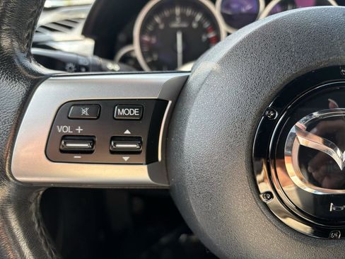 Used 2008 MAZDA MX-5 Miata Touring w/ Suspension Pkg image 32