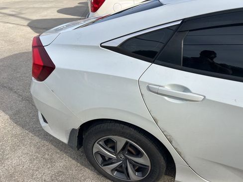 Used 2019 Honda Civic LX image 11