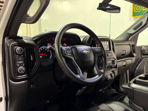 Used 2023 Chevrolet Silverado 2500 W/T AWD/4WD image 9