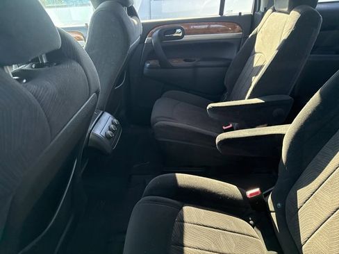 Used 2012 Buick Enclave Convenience image 4