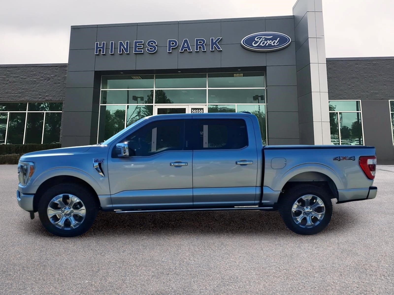 Used 2021 Ford F150 Platinum AWD/4WD image 4