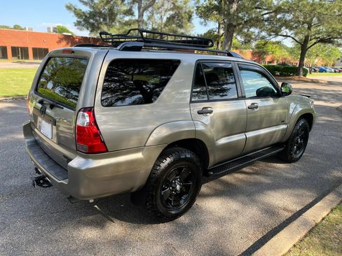 Used 2006 Toyota 4Runner Sport RWD image 5