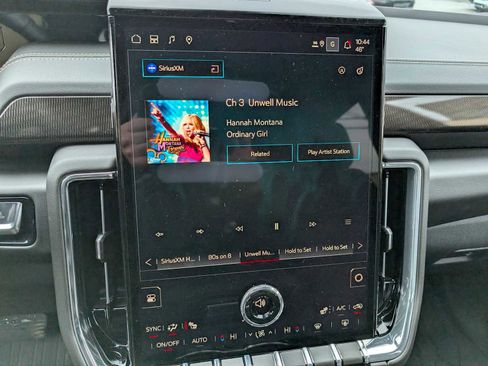 New 2025 GMC Yukon Elevation w/ LPO, Floor Liner Package image 23