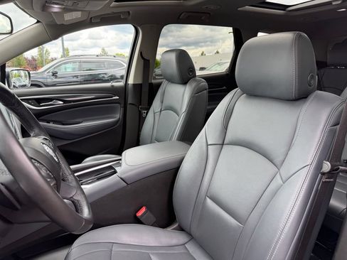 Used 2021 Buick Enclave Premium w/ Sun and Sites Package AWD/4WD image 16