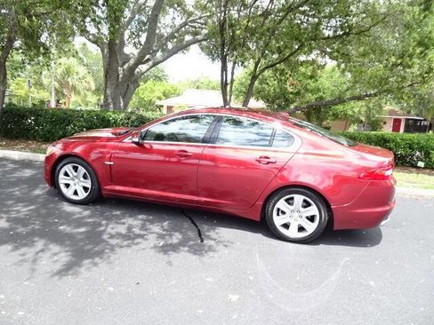 Used 2009 Jaguar XF Luxury image 13