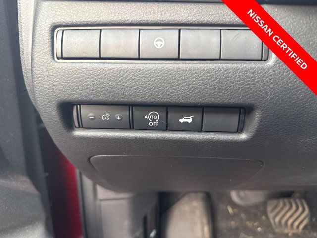 Certified 2023 Nissan Rogue SV w/ SV Premium B Package AWD/4WD image 12