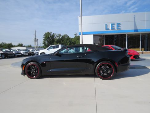Used 2021 Chevrolet Camaro SS w/ Redline Edition RWD image 2