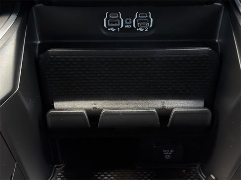 Used 2023 RAM 1500 Laramie image 20