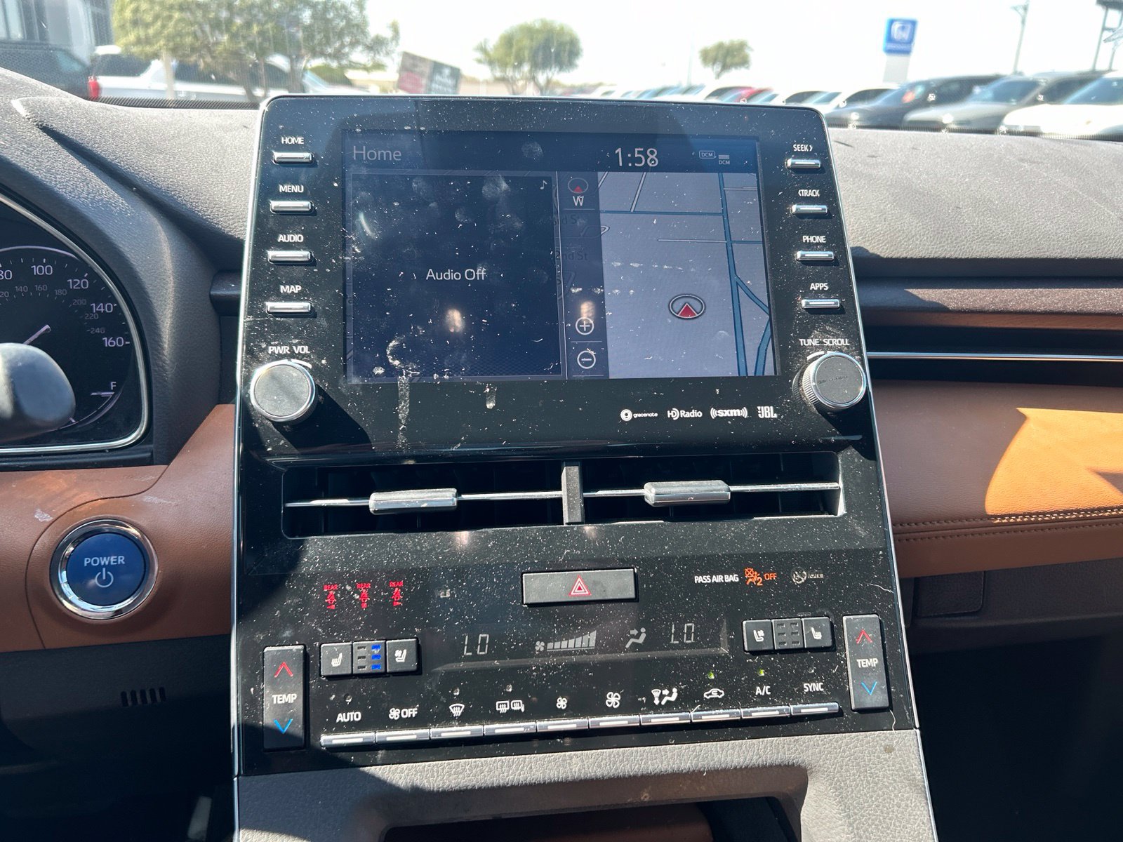 Used 2019 Toyota Avalon Limited w/ Advanced Safety Package FWD image 14