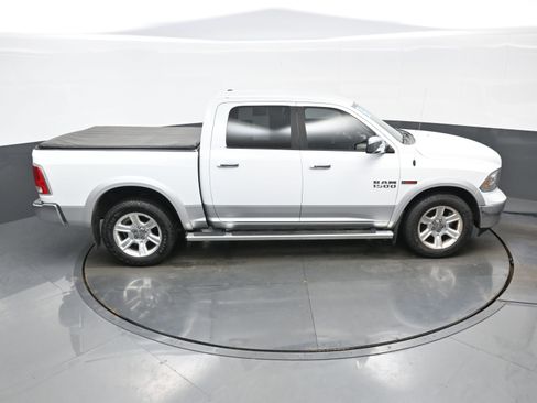 Used 2015 RAM 1500 Laramie image 37
