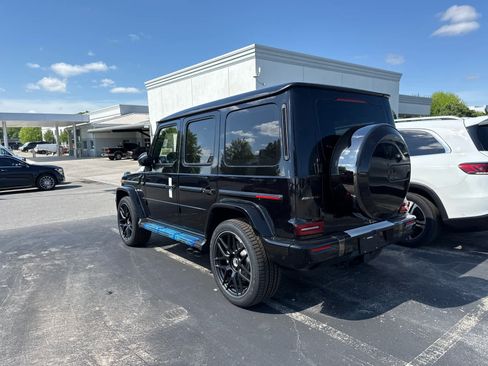New 2026 Mercedes-Benz G 63 AMG 4MATIC image 3