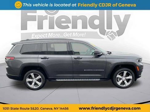 Used 2025 Jeep Grand Cherokee L Limited AWD/4WD image 4