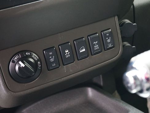 Used 2014 Nissan Xterra PRO-4X image 19