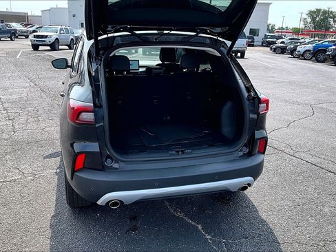 Used 2025 Ford Escape Platinum AWD/4WD image 19