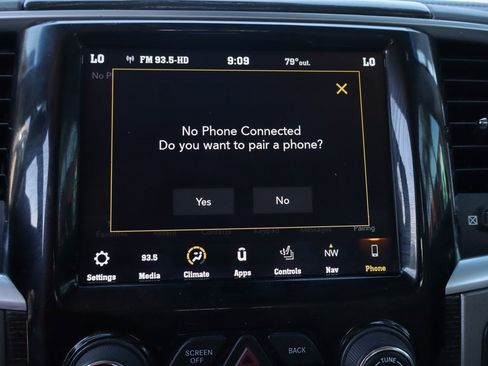 Used 2018 RAM 2500 Limited image 36