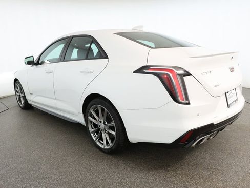 Used 2021 Cadillac CT4 V w/ Technology Package image 6