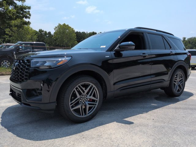 New 2026 Ford Explorer ST-Line w/ ST-Line Street Pack RWD image 7