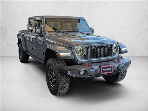 New 2025 Jeep Gladiator Rubicon w/ Convenience Group image 6