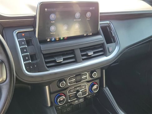 Used 2021 Chevrolet Suburban Z71 image 13