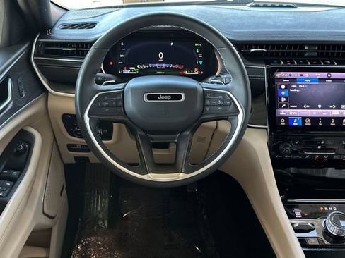 Certified 2024 Jeep Grand Cherokee Limited 4xe AWD/4WD image 14