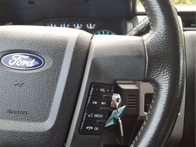 Used 2011 Ford F150 XLT w/ XLT Chrome Pkg AWD/4WD image 15