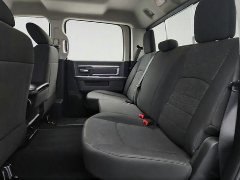 Used 2019 RAM 1500 Warlock AWD/4WD image 21