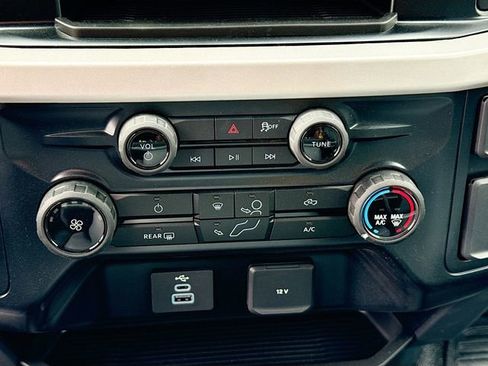 New 2025 Ford F550 4x4 Supercab Super Duty image 10